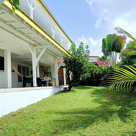 Sainte-Luce 2 T1 Hibiscus Et Colibris Apartment Екстериор снимка